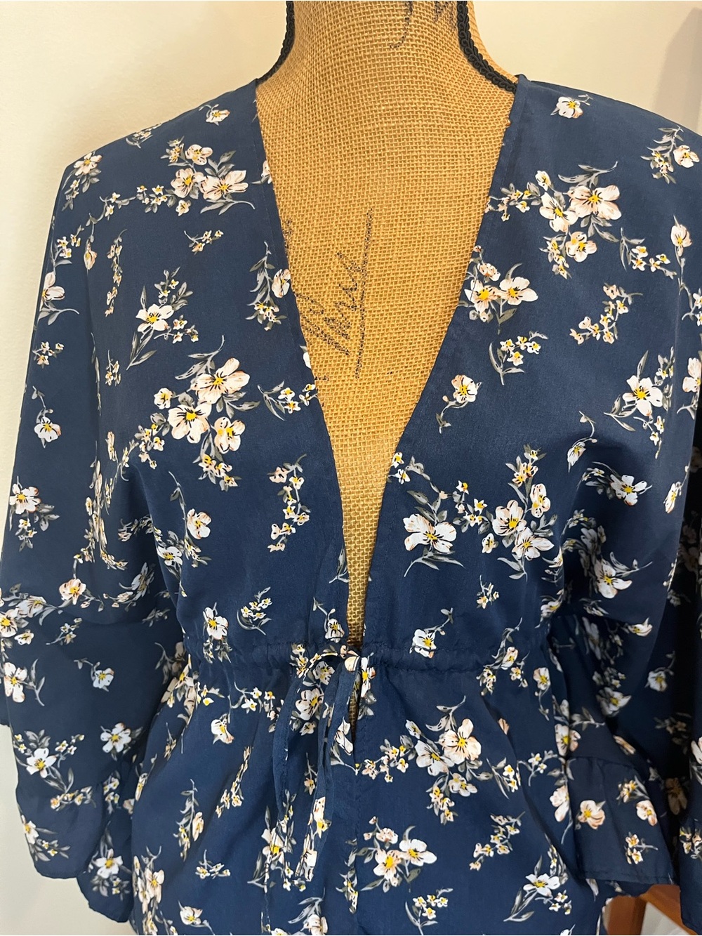 Swim Coverup Cascading Ruffle Tie Front Floral Navy Print Size Large XL - Picture 2 of 14